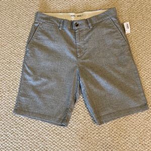 Old Navy Mens Shorts, Ultimate Slim, Gray, Size 32